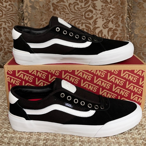 Vans CHIMA Pro 2 Suede/Canvas Black/White WMNS - Picture 2 of 16